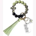 Porte-clés perles en silicone avec pompon croix et étiquette en métal gravé accessoire. - Ensemble Foi Verte 20