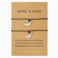 Bracelet de cordon d'amitié charme chien teckel avec carte de vœux en papier kraft cadeau. - Lot de 2 teckels - 24