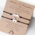 Ensemble de bracelets cœur assortis mère et fille en acier inoxydable avec carte. - Double cœur gravé Maman + Fille - 30