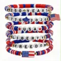 Set di braccialetti di perline patriottiche del giorno dell'indipendenza USA con ciondoli. - Bandiera USA 250° anniversario - Set da 6 pezzi / Rosso Bianco Blu