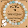 Braccialetto di perle in pietra preziosa per la festa della mamma con ciondolo a piede. - Amazonite - Nuova mamma