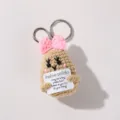 Handgemachte gehäkelte positive Kartoffel Schlüsselanhänger mit Schleife und inspirierender Karte. - Khaki-Kartoffel-Schlüsselanhänger mit Schleife 2