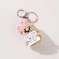 Handgemachter gehäkelter Kartoffel-Schlüsselanhänger mit positiver Karte, niedlicher Plüsch. - Khaki-Kartoffel-Schlüsselanhänger mit Schleife 1