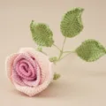 Handgefertigter Häkelrosen Blumenstrauß Strick Wolle Simulationsblume Heimdekor Geschenk. - Rosa Verlauf