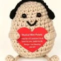 Handmade crochet positive potato plush doll with headphones and encouragement card cute decor - Potato with Headphones and Heart
