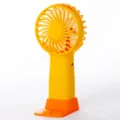 Mini ventilatore portatile USB a mano con supporto arancione, design giallo per il fresco. - Giallo