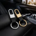 Llavero de coche de metal para hombre llavero de cuero creativo para bolsas regalos - Llavero de Coche de Metal de Negocios