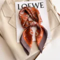 Women's satin square scarf, classic paisley pattern, elegant neckerchief for spring and autumn. - 70x70cm / F798-2