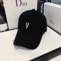 Black cotton baseball hat for women, Korean style street casual sun shade cap with gold V logo. - Adjustable / Black