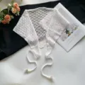 Pañuelo triangular de punto calado coreano, pañuelo de ganchillo blanco y drapeado para mujeres. - Blanco