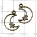 Antiek brons legering maan ster hanger bedels voor handgemaakte armband ketting sieraden - Holle Maan en Ster Ketting / 1 stuk (15x20mm)