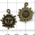 Antieke bronzen zon gezicht metalen hangers bedels diy sieraden maken accessoires - Lachende Zon / 1 stuk (19x23mm)