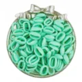 Gros plan de maillons de chaîne en acrylique vert menthe, parfaits pour bijoux et sacs DIY. - 11x16mm (50 Pièces/Paquet) / Vert