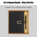 Set de regalo de cuaderno A5 de cuero sintético negro y bolígrafo con hebilla en forma de U - U型扣礼盒装 / A5笔记本+签字笔+礼盒+礼袋 / Negro