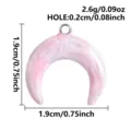 Macaron roze halve maan hanger, parelmoer emaille roestvrij staal DIY sieraden accessoire - Maan Hanger / 1.9x1.9cm / Marmer Roze Maan (S3422-S-Pink)