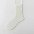Sommer dünne Wadenlange Netzsocken, hellgrüne Farbe, atmungsaktive Ballett-Variante. - Einheitsgröße / Hellgrün