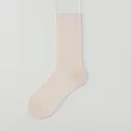 Calzini bianchi a coste a metà tubo, modello estivo sottile in rete traspirante da donna. - Taglia unica / Rosa Nebbia