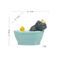 Süße schwarze Katze beim Baden Harz Figur Desktop Ornament Landschaftsspielzeug neu. - Plüschtier / Graues Handtuch Katze in Badewanne