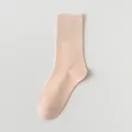Calzini a tubo medio rosa chiaro da donna, variante in cotone unito e costine. - Taglia unica / Rosa Albicocca