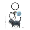 Süßer grauer gestreifter Katzen Schlüsselanhänger mit blauer Pfote Karabiner Tasche 4cm - Karabiner-Stil / Grau-weiße getigerte Katze (Blaue Kralle)
