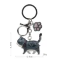 Niedlicher grauer Tigerkatzen Schlüsselanhänger mit Pfoten-Anhänger, Metall und Harz. - Karabiner-Stil / Grau-Weiße Getigerte Katze (Graue Kralle)