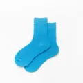 Einfarbige blaue Baumwoll-Wadenstrümpfe für den Alltag, bequeme Freizeitsocken für Damen und Herren. - Einheitsgröße / Himmelblau