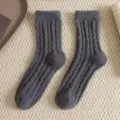 Dicke dunkelgraue Wollmischung Socken Detail, gemütliche Winter Thermo Rippstrick. - Nicht Fusselt / Dunkelgrau