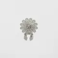 Elegante clip per colletto con fiore in strass, fibbia per foulard in lega argento. - Margherita / Argento