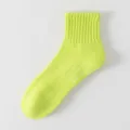 Calcetines deportivos de hombre amarillo flúor de media caña con suela de rizo para correr. - Talla única / Calcetines de caña alta / Verde Fluorescente