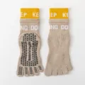 Chaussettes de yoga antidérapantes à cinq orteils pour femmes, fitness pilates sol kaki - Taille unique / Kaki