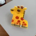 Niedliche Giraffe Acryl Haarklammer für Damen, stilvolles Tier Haaraccessoire Mode. - Giraffe 5,6 cm / Jianyun