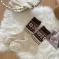 Chaussettes en laine d'agneau style vintage hiver femmes japonaises chaudes blocs - Taille unique / Avoine