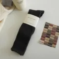 Chaussettes montantes en laine d'agneau côtelées gris foncé, style preppy chaud d'automne. - Taille unique / Gris foncé