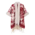 Damen ethnischer Stil Poncho Cape mit flauschigem Kunstfellkragen und Fransen für Reisen - Morgenmantel / Pelzkragen-Tuschezeichnung - Rot