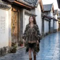 Ethnic style geometric print faux cashmere fringe poncho cape variant, stylish women autumn cloak. - Army Green Bohemian Triangular Pattern Shawl