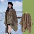 Ethischer Reiseschal Cape, Kunstkaschmir warmes geteiltes Design, eleganter Umhang Mantel. - Palast Klassisch - Hellkhaki
