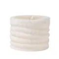 Detalle de cuello de felpa blanca, bufanda calentador de cuello de invierno muy suave mujer. - Blanco