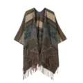 Detailansicht des Vintage ethnischen Damen Poncho Umhangs mit Stammesmustern und Fransen. - Elefantenmuster Robe / Olivgrün