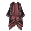 Gemütlicher gemusterter Strickschal Detail, stylisches Paisley Cape für warme Outdoortage. - Marineblau