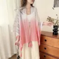 Women knitted hollow tassel shawl gradient cape thin outerwear for office air-conditioned room - Gradient Hollow Shawl / Pink