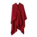 Einfarbiges Strick-Cape Schal, elegante Winter warme Oversize Schal mit seitlichem Riemen. - Morgenmantel / Rot