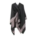 Stilvoller Damen Poncho Cape mit Farbcocktail, warme Winterschale für Alltag und Outdoor Look. - Schwarz Khaki