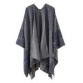 Stylischer blauer geometrisch gemusterter Cape-Poncho mit offener Front für Damen. - Karo-Kettenmuster - Marineblau