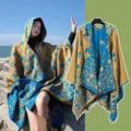 Mantella in maglia con cappuccio e stampa di stelle, design a doppio spacco, scialle caldo viaggio. - Viale Stellato Cammello e Blu