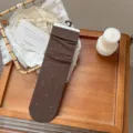 Chaussettes slouch à fleurs rétro marron pour femmes, variante chaussettes mi-hautes. - Taille unique / Café