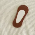 Women summer breathable thin invisible socks anti-slip silicone low cut boat socks casual - One Size / Red Brown