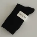 Schwarze gerippte Damensocken im Mid-Tube-Stil, lässiger College-Stil aus bequemer Baumwolle. - Einheitsgröße / Schwarz