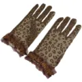 Gants courts en dentelle transparente imprimé léopard pour femme avec poignets à volants. - Taille unique (emballage sur carte) / Café