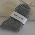 Chaussettes mi-hautes grises en laine pour femme à rayures verticales, douces et chaudes. - Taille unique / Gris clair