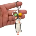 Süßer Yoga Hund Schlüsselanhänger mit bunten Glocken Metall Karabiner Rucksack Anhänger - Einbeiniger Stand Husky / Gelbgrün